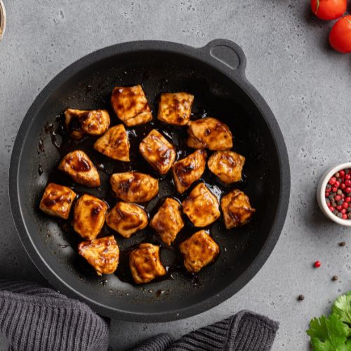 CHICKEN CUBES / TAWOOK